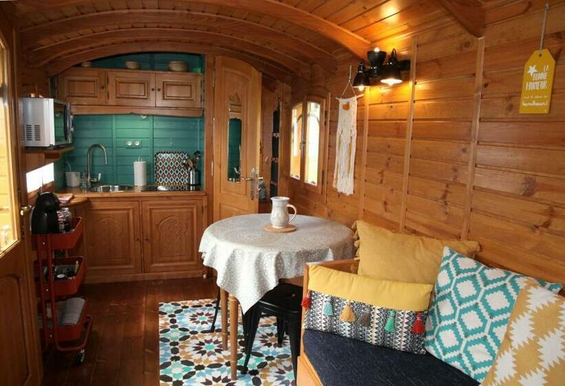 پانسیون Roulottes Montagne Pyrenees