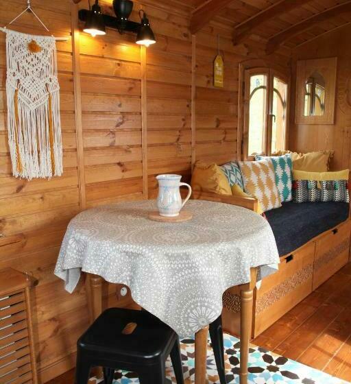 پانسیون Roulottes Montagne Pyrenees