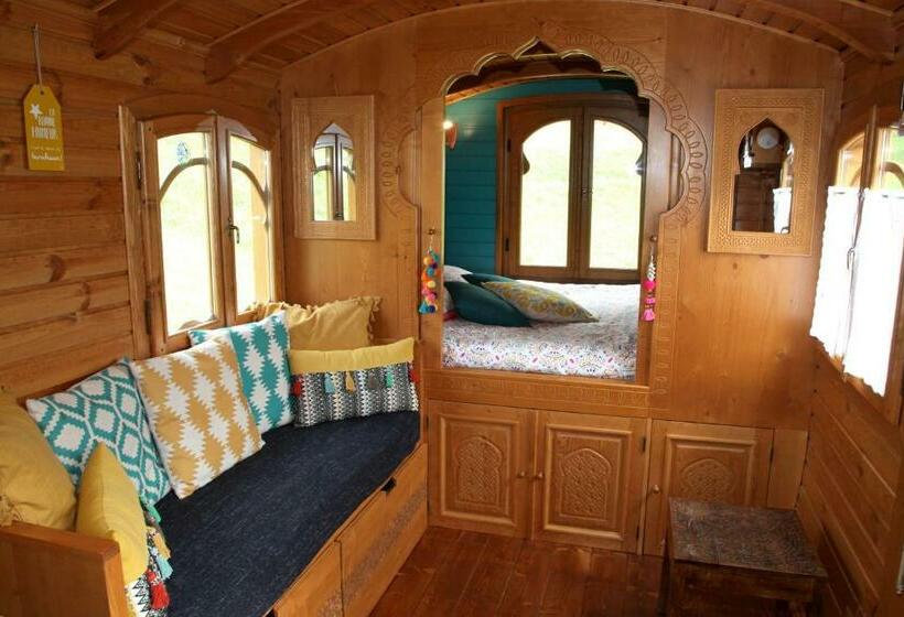 پانسیون Roulottes Montagne Pyrenees