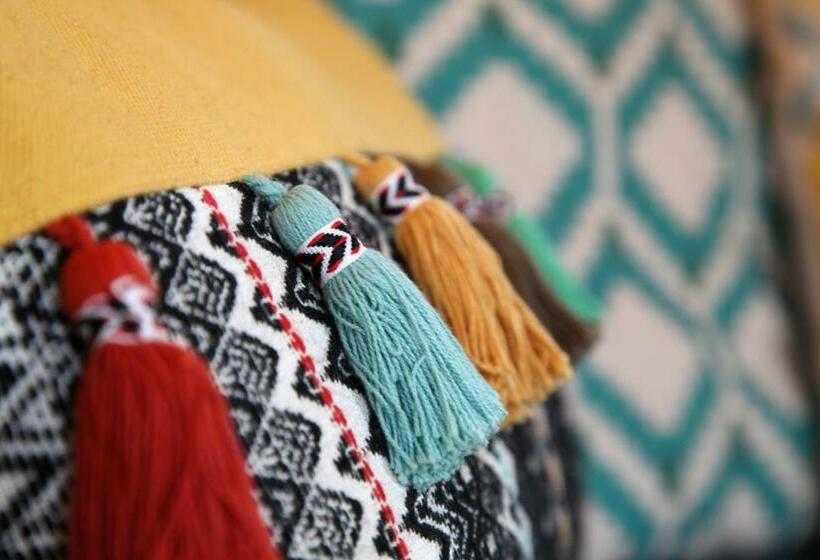 پانسیون Roulottes Montagne Pyrenees