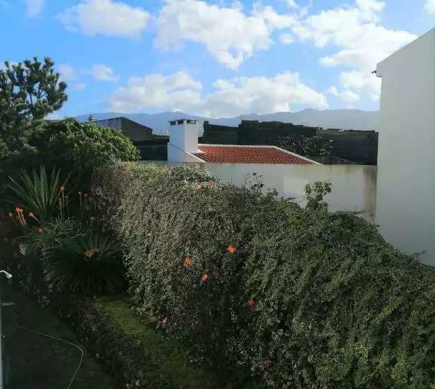 Majatalo Surf & Guest Lorena´s House