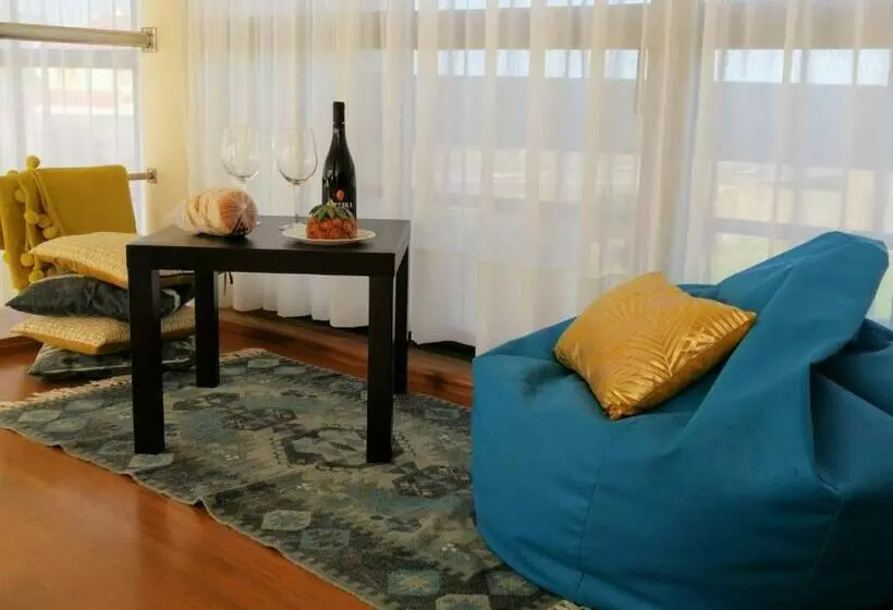 Majatalo Surf & Guest Lorena´s House