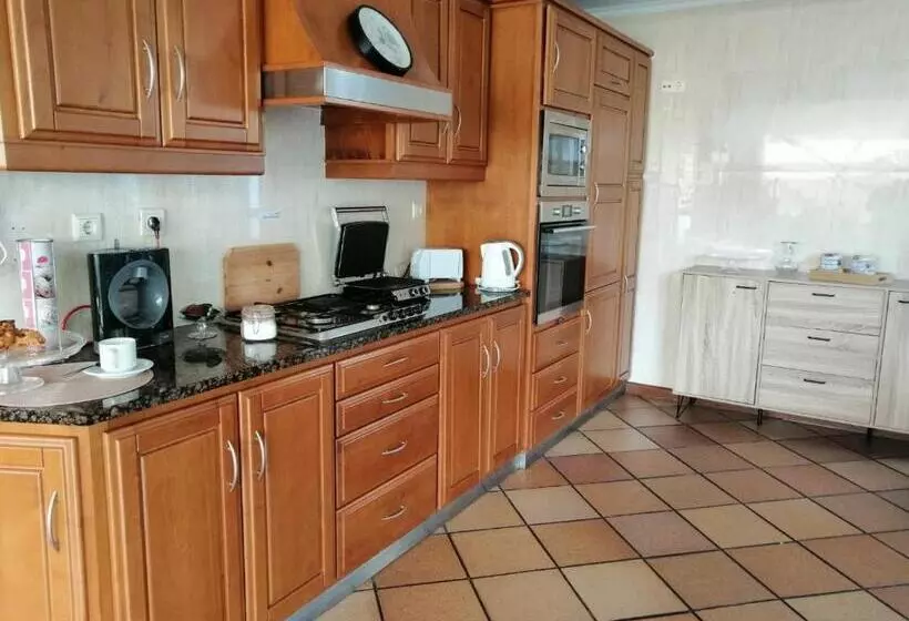 Majatalo Surf & Guest Lorena´s House