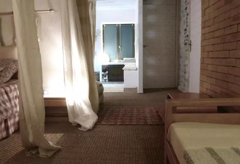 Aamiaismajoitus (B&B) La Fortance Paradis Naturel   Proche De La Ville