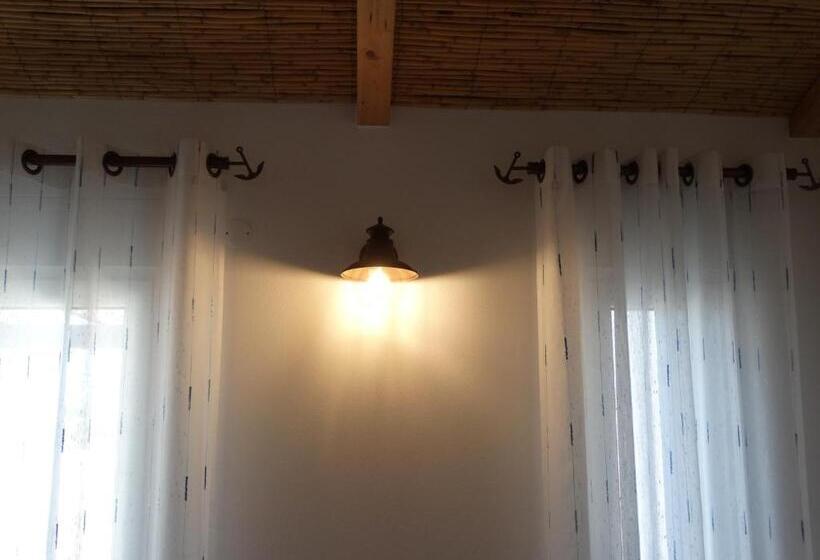 Отель Falésias Da Arrifana