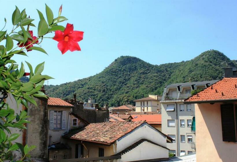 Le Dame Della Cortesella B&b