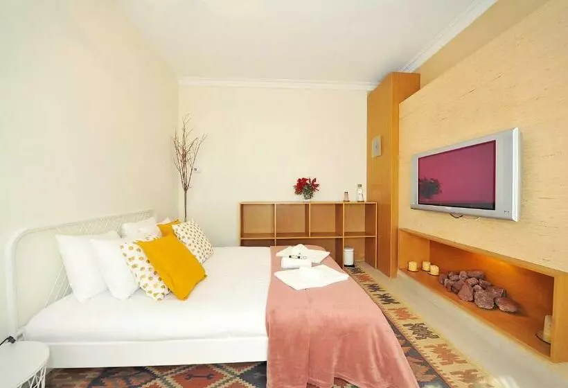 پانسیون Cosy Bedrooms Guest House