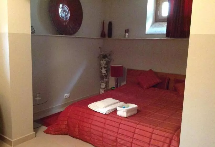 پانسیون Cosy Bedrooms Guest House