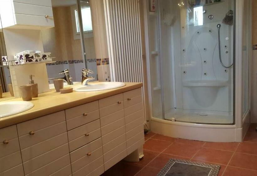 פנסיון Logis De La Motte