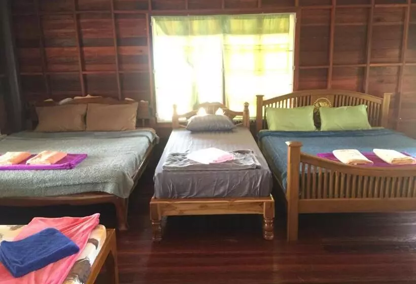 Lomakeskus Khao Kho Copter Hill