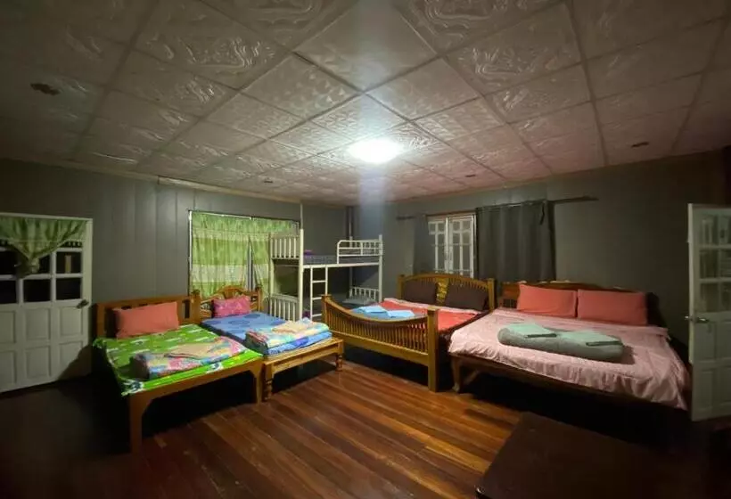 Lomakeskus Khao Kho Copter Hill