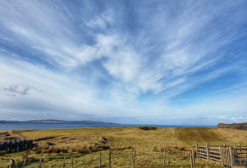 Abhaig Boutique B&b   Small & Luxurious In A Great Location!