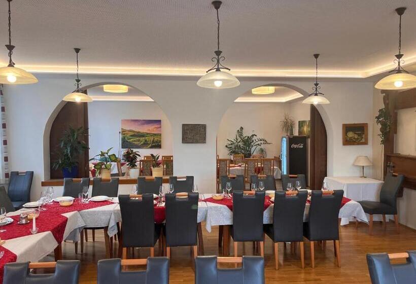 Общежитие Gasthof Wagner Restaurant Pension
