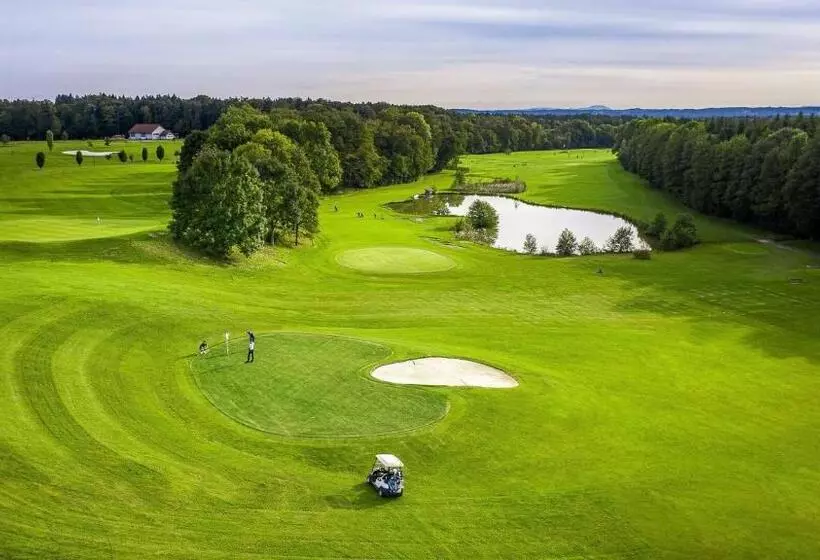 Retkeilymaja Gasthof Wagner Restaurant Pension