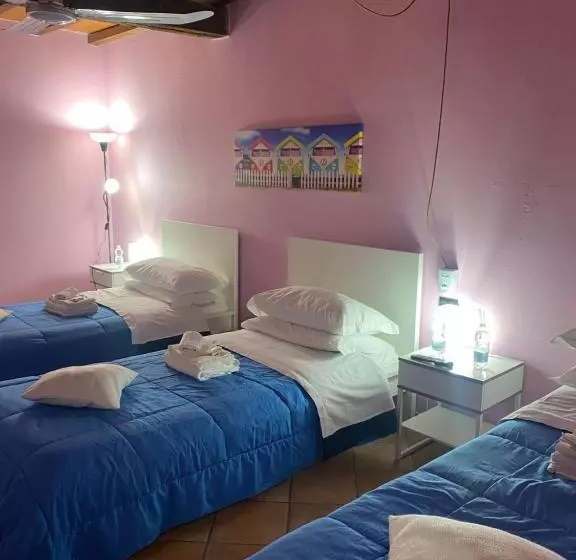 B&b Happiness In The Country