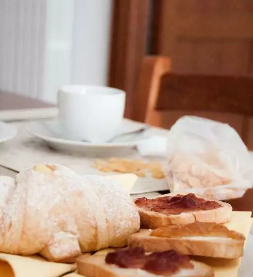 Aamiaismajoitus (B&B) A Casa Di Amici