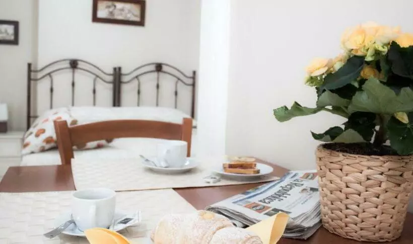 Aamiaismajoitus (B&B) A Casa Di Amici