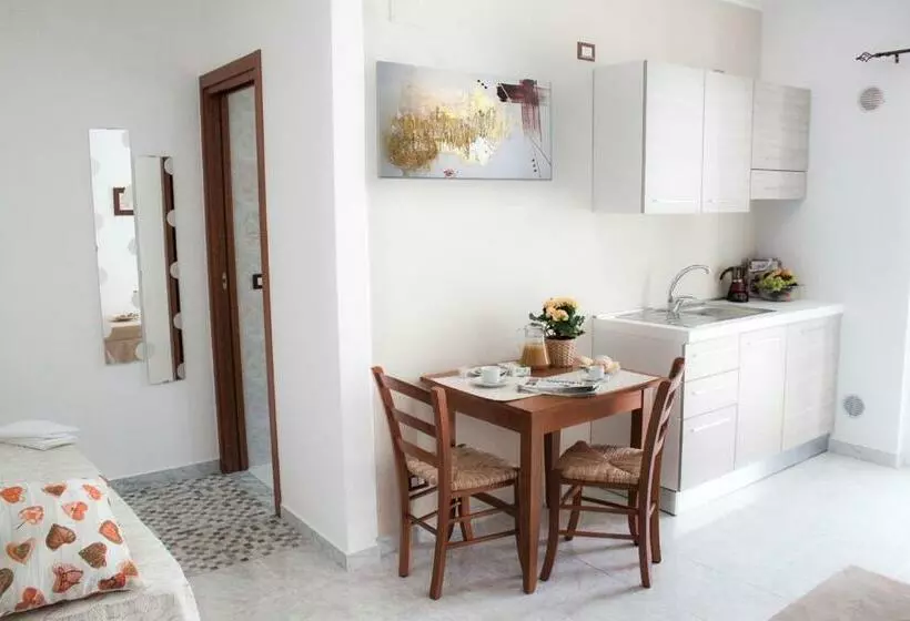 Aamiaismajoitus (B&B) A Casa Di Amici