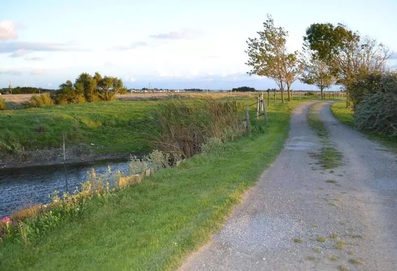 Aamiaismajoitus (B&B) Les Pensions Du Joslin