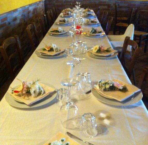 ホテル Albergo Trattoria Dazze