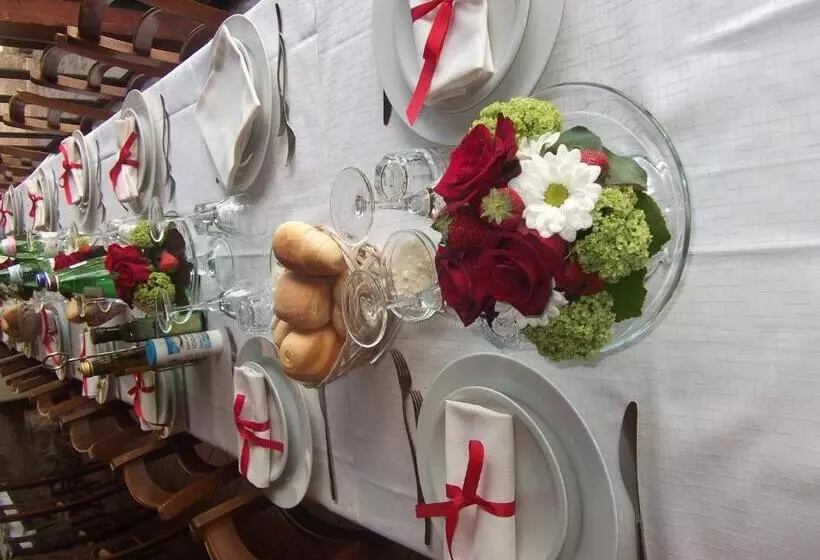 Hotelli Albergo Trattoria Dazze