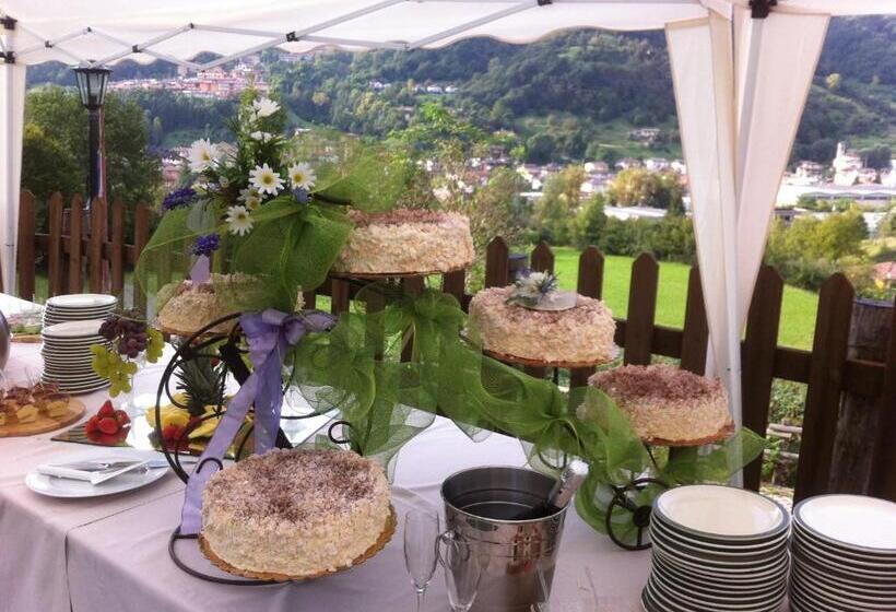 ホテル Albergo Trattoria Dazze