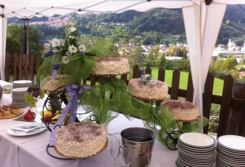 Hotelli Albergo Trattoria Dazze