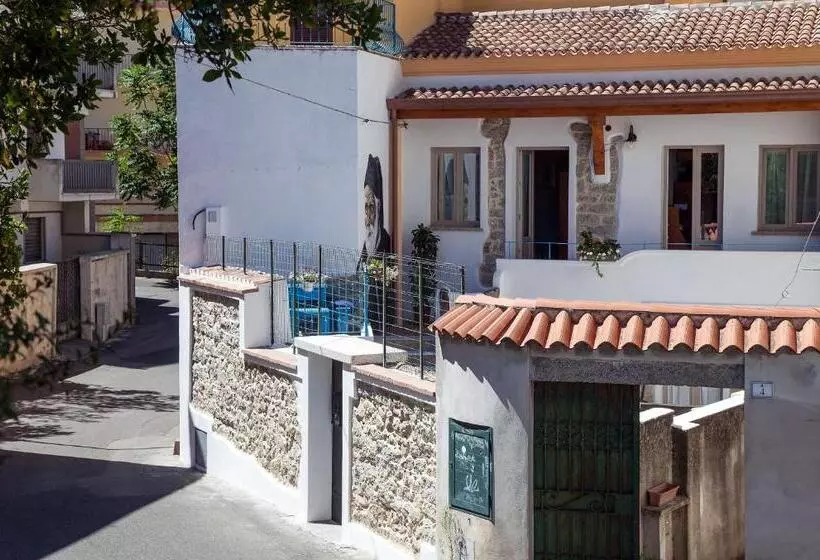 B&b Pascal House Nuoro_iun E5016