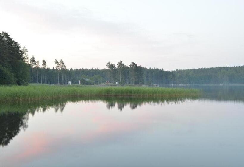 تختخواب و صبحانه Aamuranta