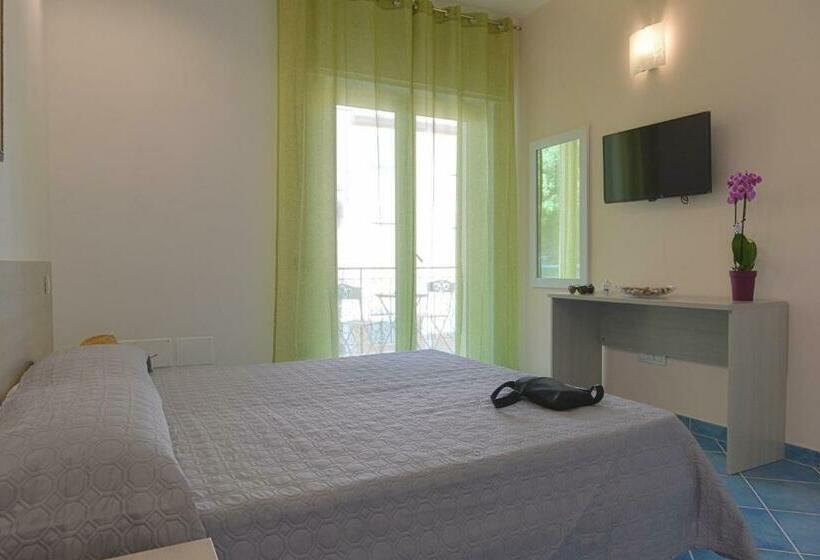 Bed and Breakfast Acquamarine Maiori Amalfi Coast