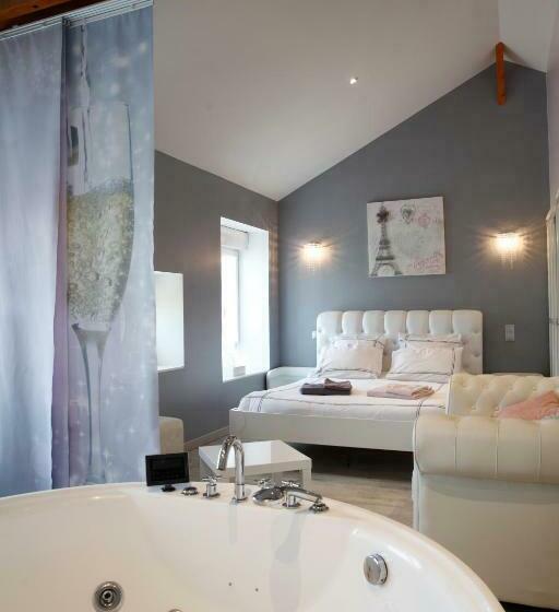 تختخواب و صبحانه Chambre D Hotes De La Loge