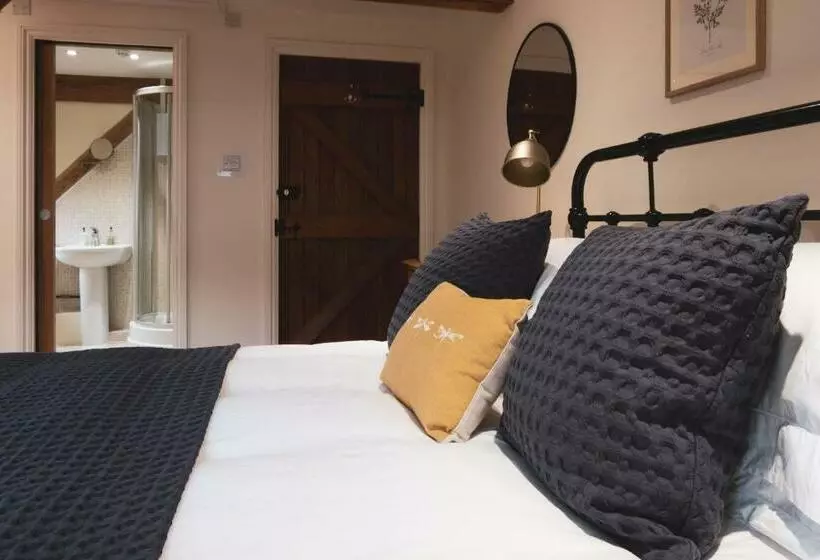 ベッドアンドブレックファースト North Downs Barn