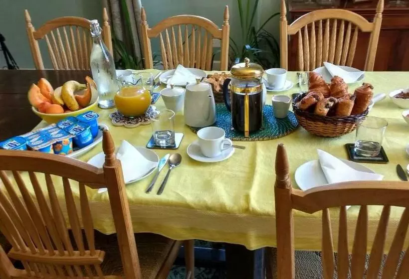 ベッドアンドブレックファースト Val De Costes