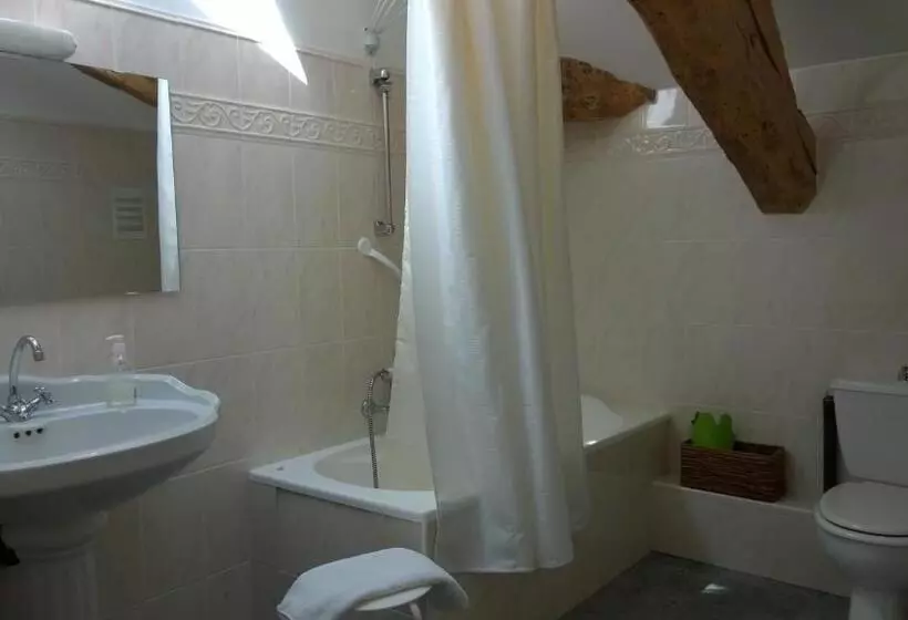 ベッドアンドブレックファースト Val De Costes