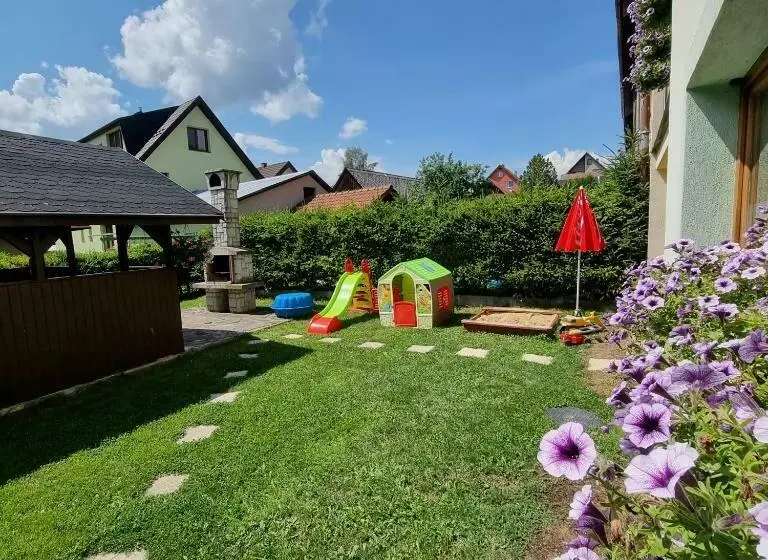 Majatalo Apartmány Habovka