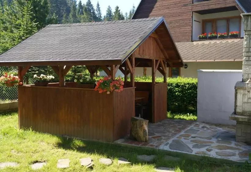 Majatalo Apartmány Habovka