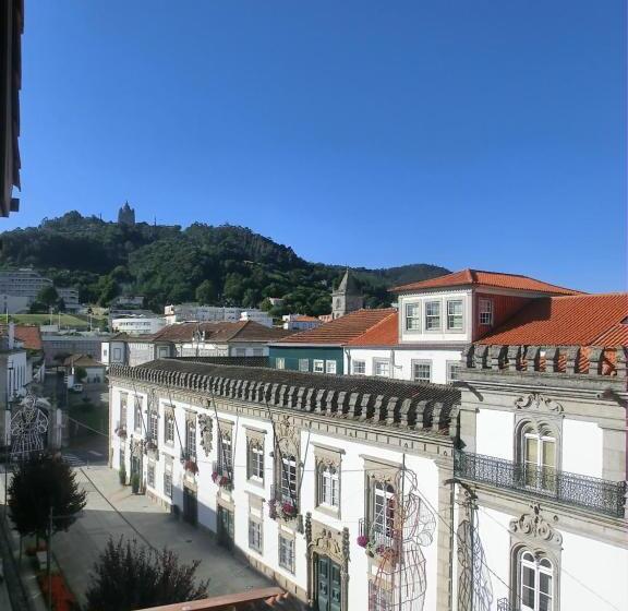 پانسیون Enjoy Viana Guest House