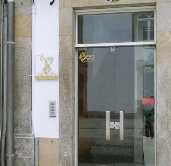 پانسیون Enjoy Viana Guest House