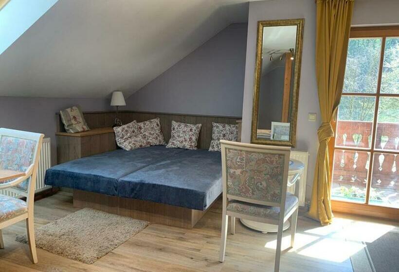 膳宿费 Haslaustube