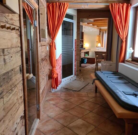 膳宿费 Haslaustube