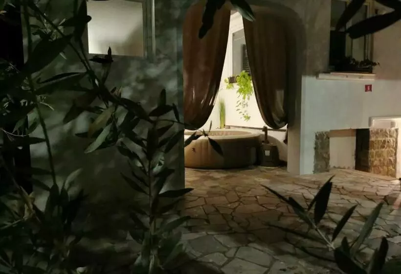 پانسیون House Katarina