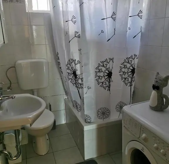 پانسیون House Katarina