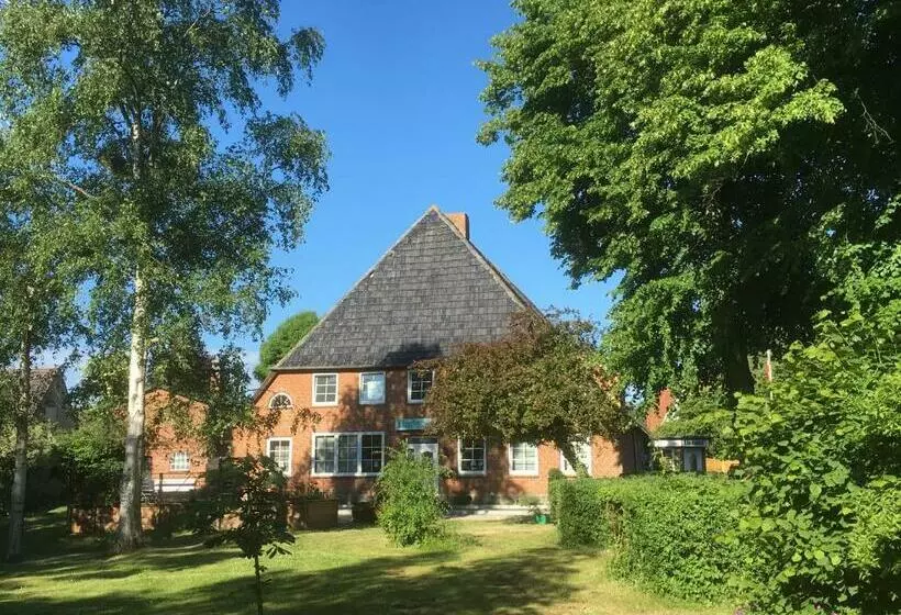 ペンション Lindenhof