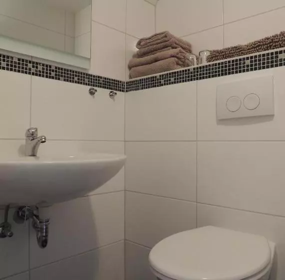 ペンション Lindenhof