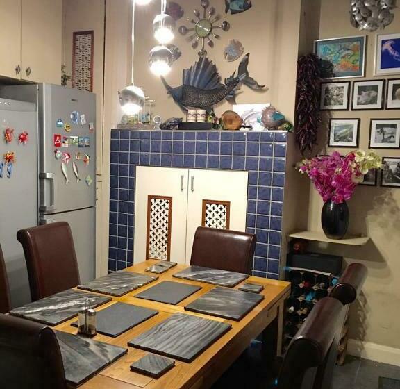 민박 38 Whitehall Road