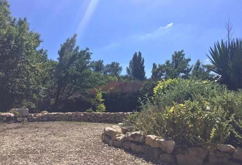 Aamiaismajoitus (B&B) Au Garcin