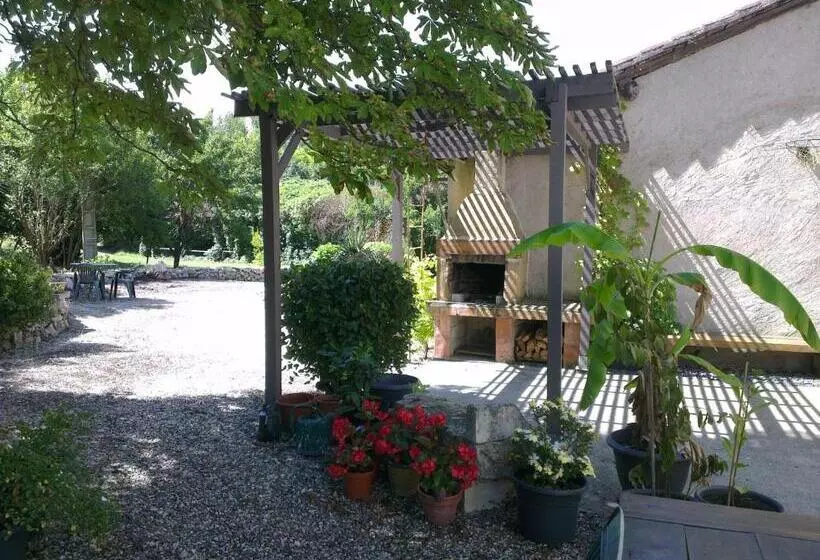 Aamiaismajoitus (B&B) Au Garcin