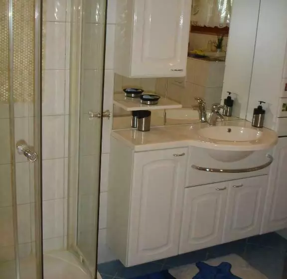 تختخواب و صبحانه Bnb Le Relais Du Château