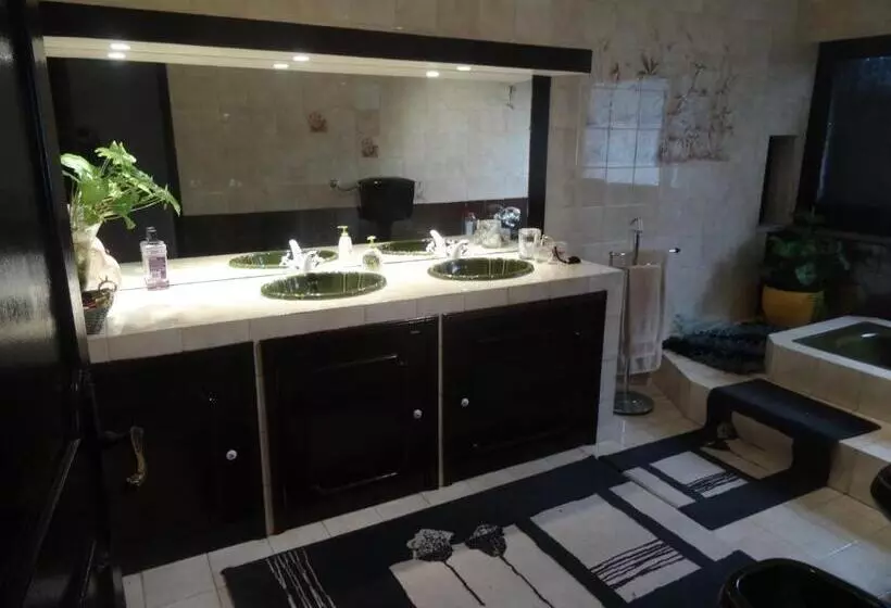 Aamiaismajoitus (B&B) Casa Teresinha