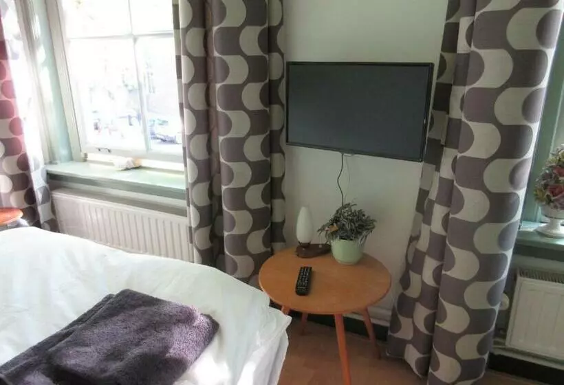 تختخواب و صبحانه Guesthouse Groenmarkt